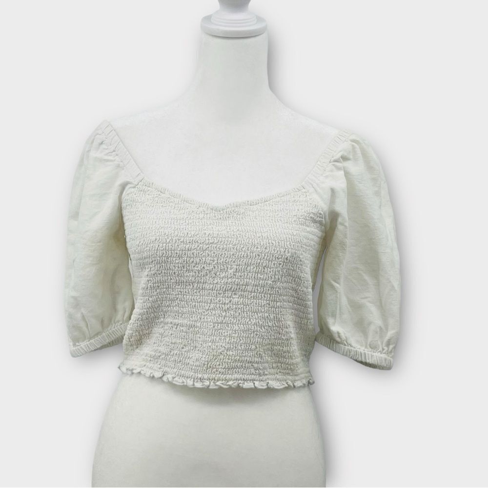 American Eagle Puff Sleeve Sweetheart Crop Top In White/Bone Size S